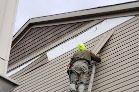 Siding Removal and Disposal in Pinetop Country Clu, AZ